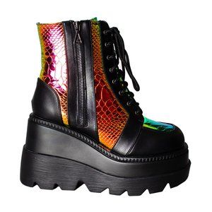 LASR Exclusive Radioactive Platform Boots